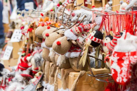 Surrey Mummy - Christmas craft fairs and markets in Surrey 2019